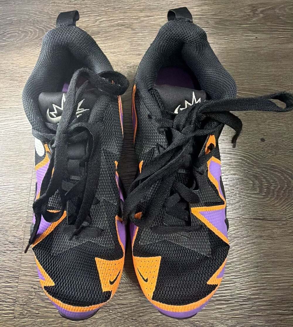 Nike S.T. Dynamite GS Basketball Shoes Black Purple Orange Kids 5Y EU 37.5